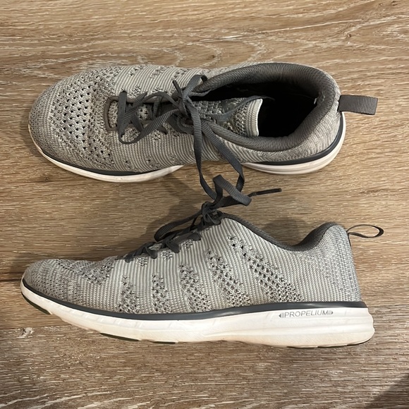 Gray APL Techloom Pro Sneakers - Picture 2 of 4